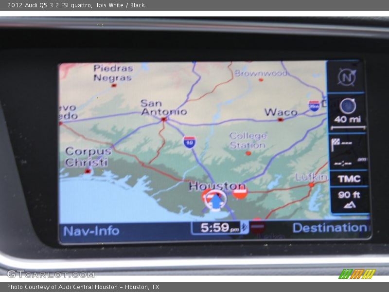 Ibis White / Black 2012 Audi Q5 3.2 FSI quattro