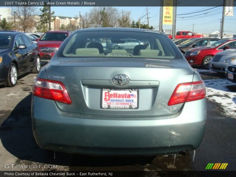 Aloe Green Metallic / Bisque 2007 Toyota Camry LE