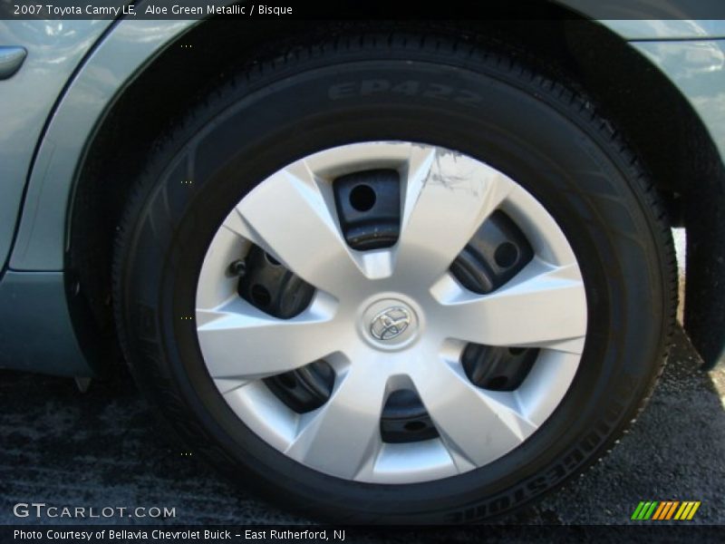 Aloe Green Metallic / Bisque 2007 Toyota Camry LE