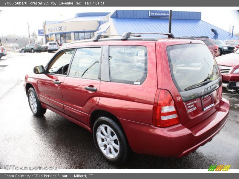Cayenne Red Pearl / Beige 2005 Subaru Forester 2.5 XS