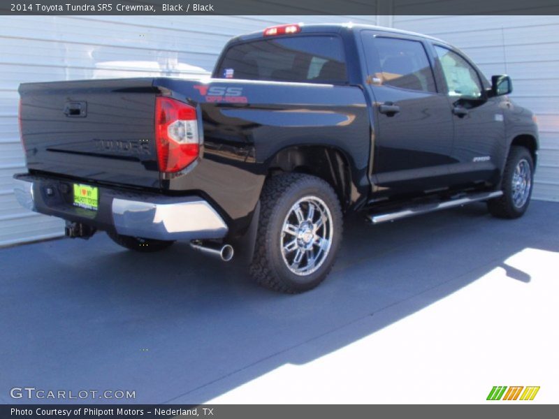 Black / Black 2014 Toyota Tundra SR5 Crewmax