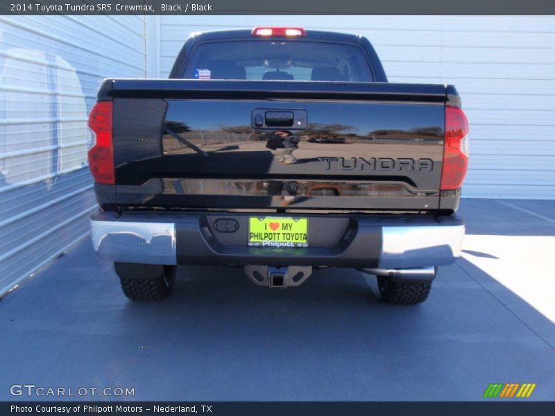 Black / Black 2014 Toyota Tundra SR5 Crewmax