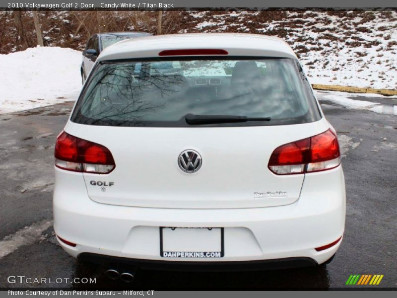 Candy White / Titan Black 2010 Volkswagen Golf 2 Door