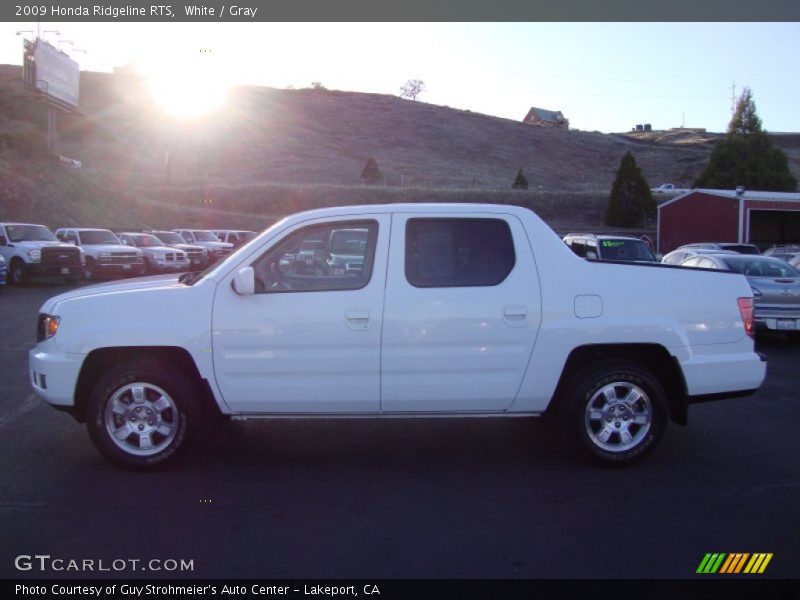 White / Gray 2009 Honda Ridgeline RTS