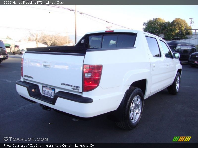 White / Gray 2009 Honda Ridgeline RTS