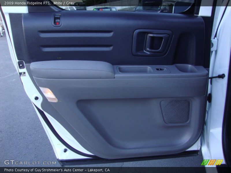 White / Gray 2009 Honda Ridgeline RTS