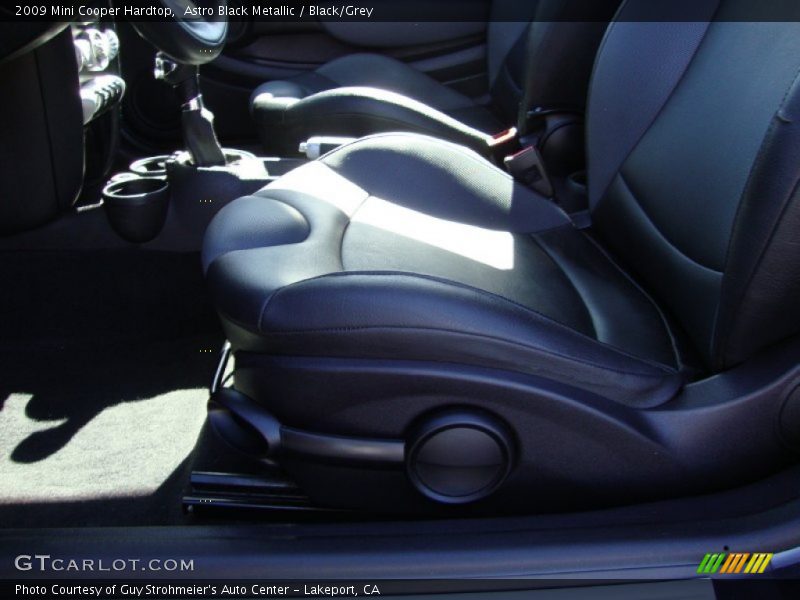 Astro Black Metallic / Black/Grey 2009 Mini Cooper Hardtop