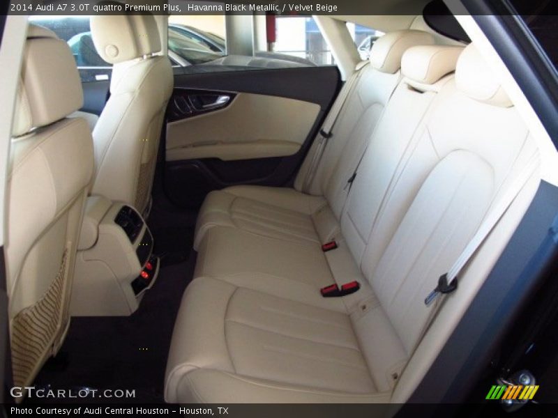 Rear Seat of 2014 A7 3.0T quattro Premium Plus