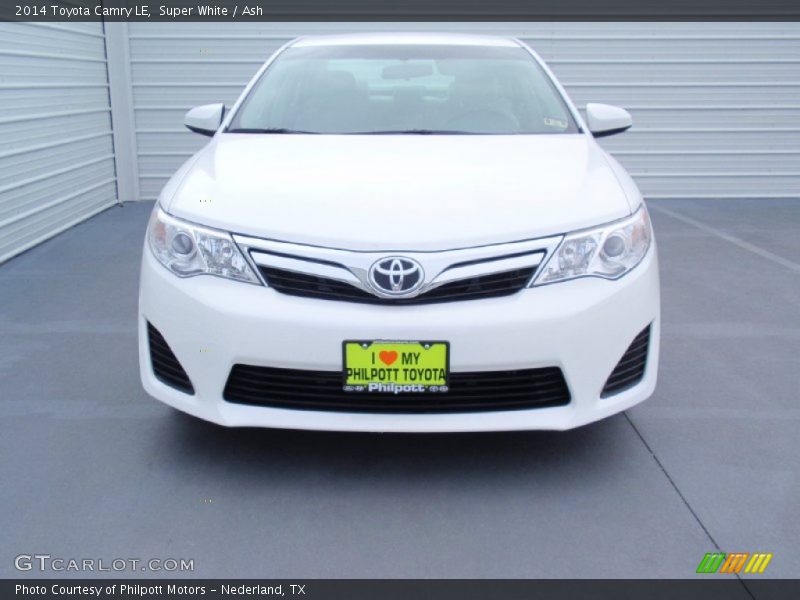Super White / Ash 2014 Toyota Camry LE