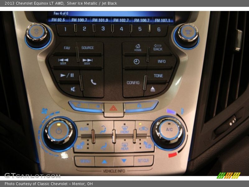 Silver Ice Metallic / Jet Black 2013 Chevrolet Equinox LT AWD