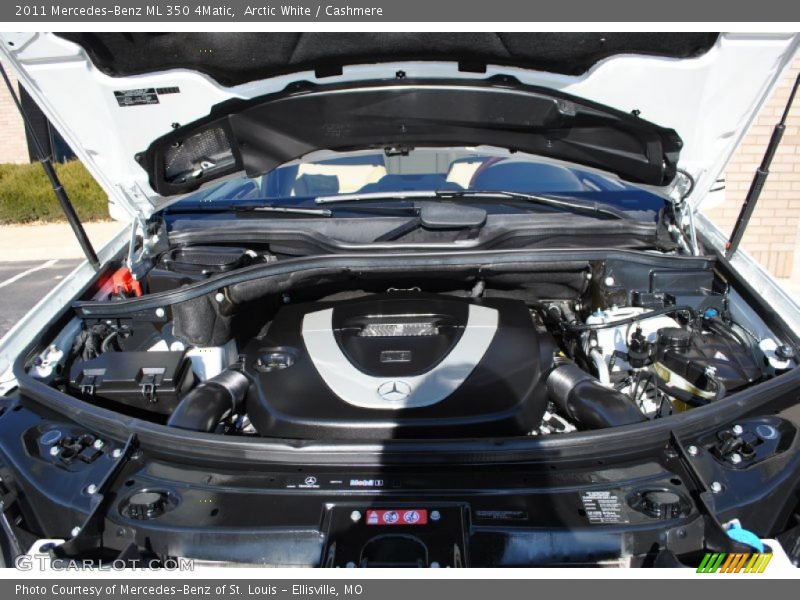 Arctic White / Cashmere 2011 Mercedes-Benz ML 350 4Matic