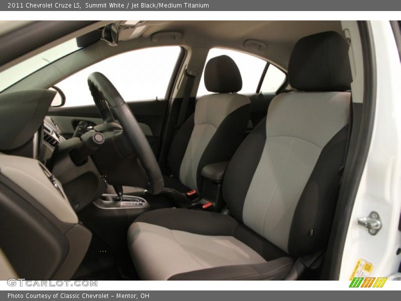 Summit White / Jet Black/Medium Titanium 2011 Chevrolet Cruze LS