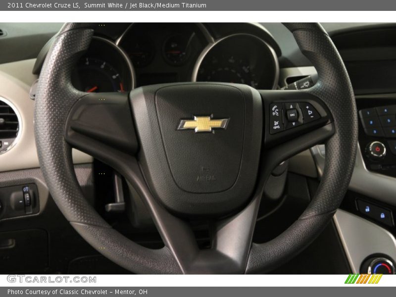 Summit White / Jet Black/Medium Titanium 2011 Chevrolet Cruze LS