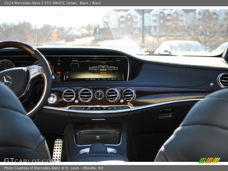 Dashboard of 2014 S 550 4MATIC Sedan