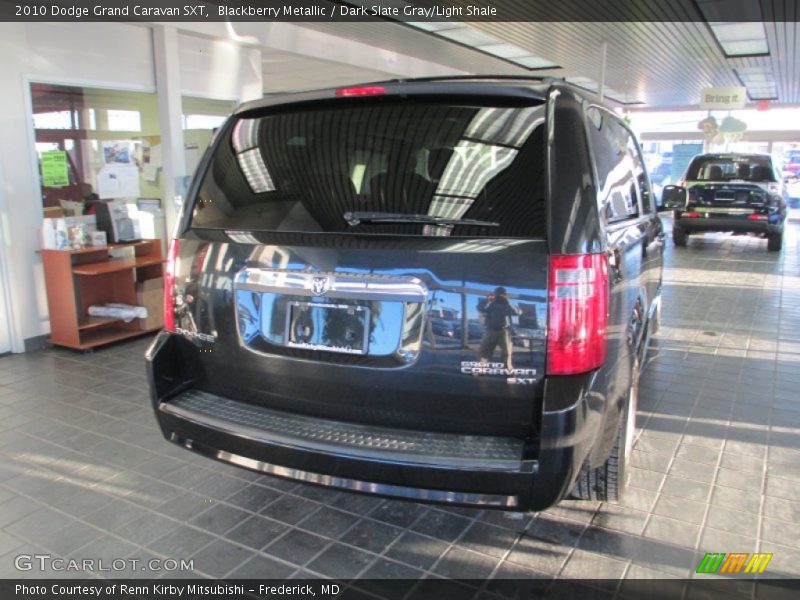 Blackberry Metallic / Dark Slate Gray/Light Shale 2010 Dodge Grand Caravan SXT