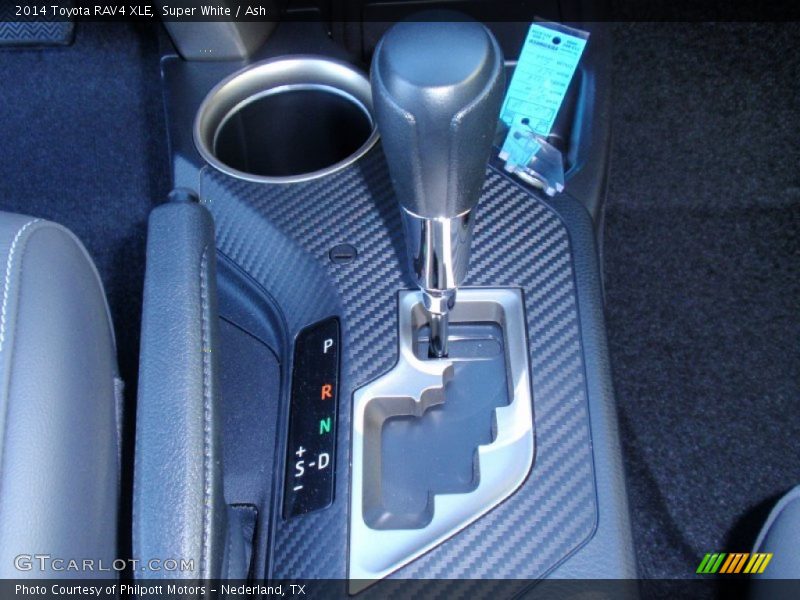 Super White / Ash 2014 Toyota RAV4 XLE