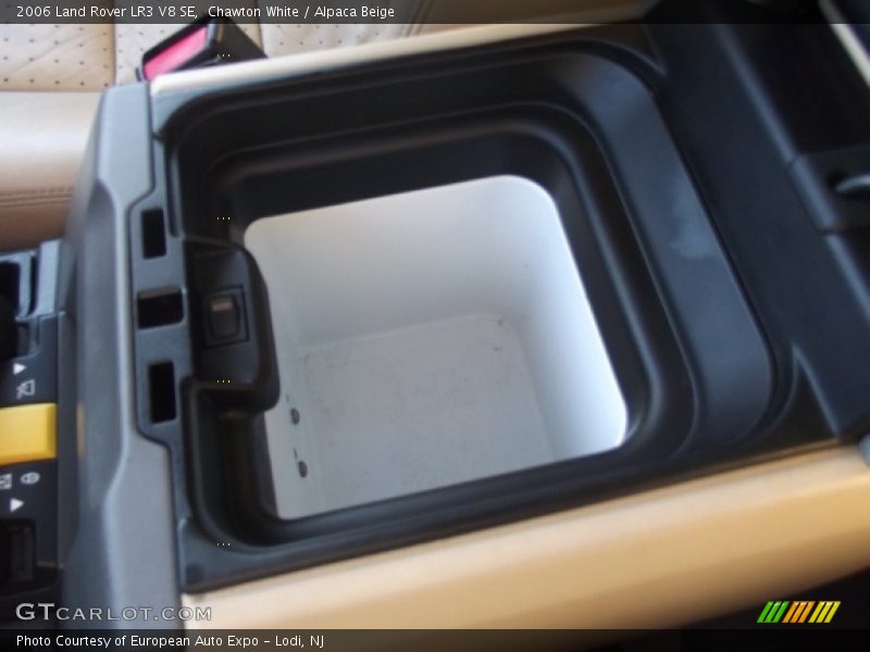 Chawton White / Alpaca Beige 2006 Land Rover LR3 V8 SE