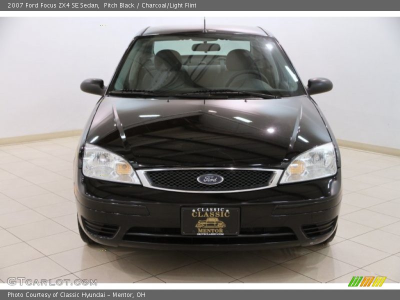 Pitch Black / Charcoal/Light Flint 2007 Ford Focus ZX4 SE Sedan