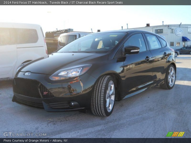 Tuxedo Black / ST Charcoal Black Recaro Sport Seats 2014 Ford Focus ST Hatchback