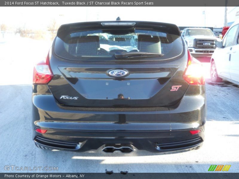 Tuxedo Black / ST Charcoal Black Recaro Sport Seats 2014 Ford Focus ST Hatchback