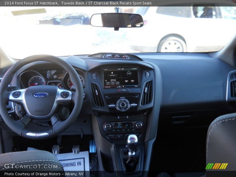Dashboard of 2014 Focus ST Hatchback