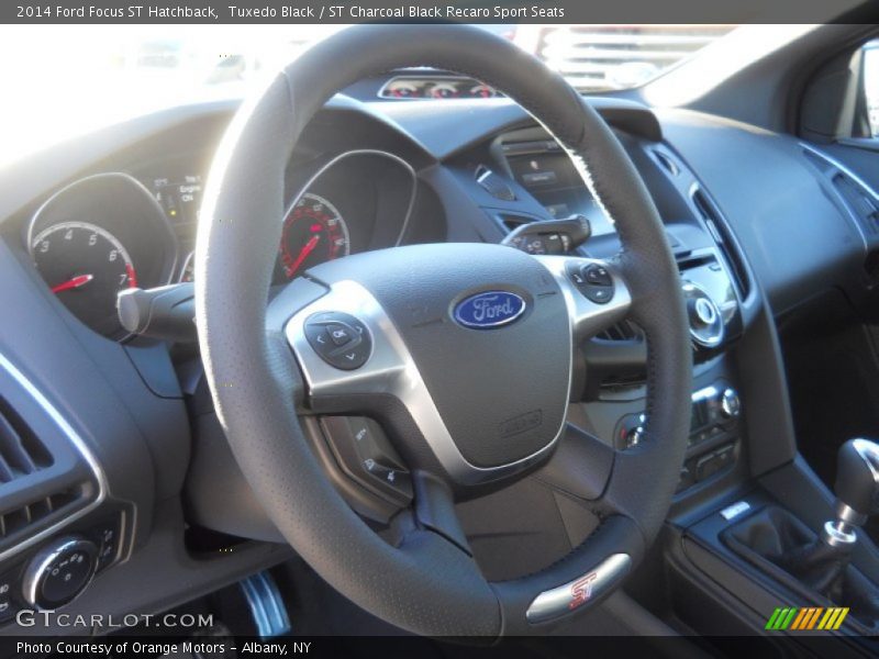  2014 Focus ST Hatchback Steering Wheel