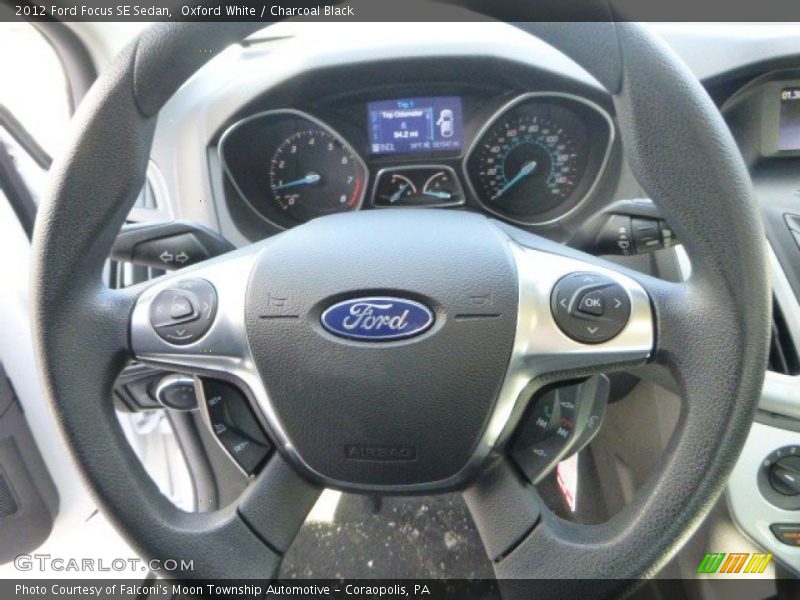 Oxford White / Charcoal Black 2012 Ford Focus SE Sedan