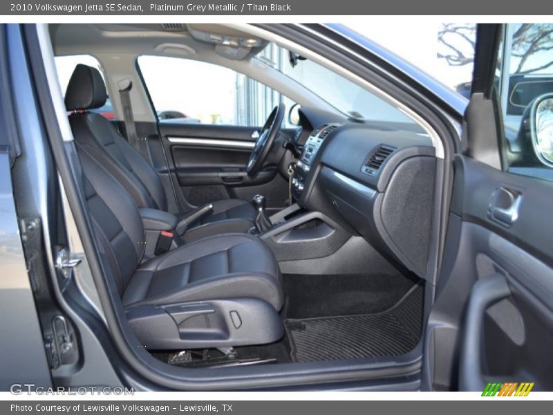 Platinum Grey Metallic / Titan Black 2010 Volkswagen Jetta SE Sedan