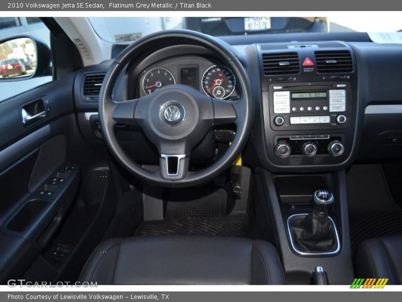 Platinum Grey Metallic / Titan Black 2010 Volkswagen Jetta SE Sedan