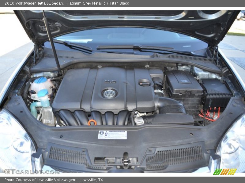 Platinum Grey Metallic / Titan Black 2010 Volkswagen Jetta SE Sedan