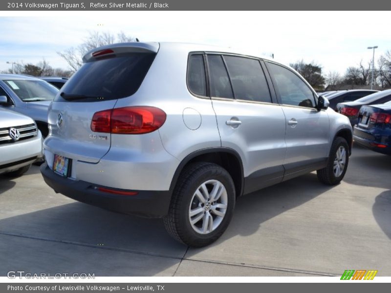 Reflex Silver Metallic / Black 2014 Volkswagen Tiguan S