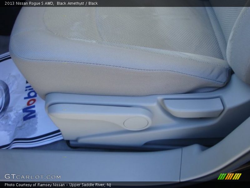 Black Amethyst / Black 2013 Nissan Rogue S AWD