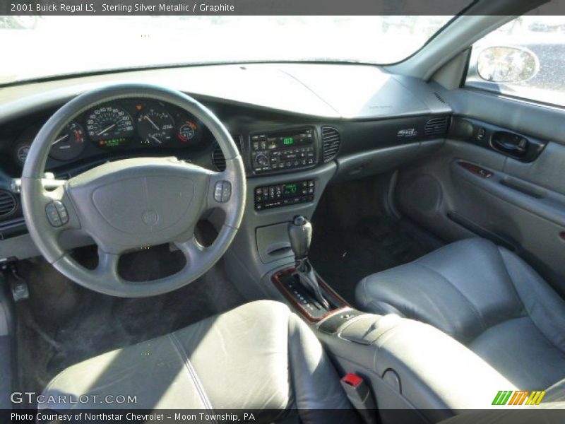 Sterling Silver Metallic / Graphite 2001 Buick Regal LS