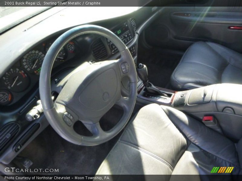 Sterling Silver Metallic / Graphite 2001 Buick Regal LS