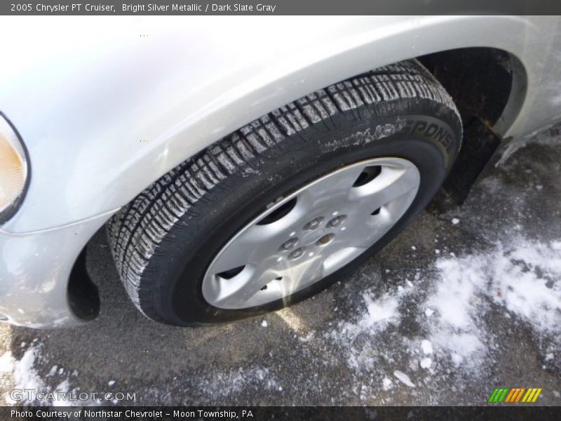 Bright Silver Metallic / Dark Slate Gray 2005 Chrysler PT Cruiser