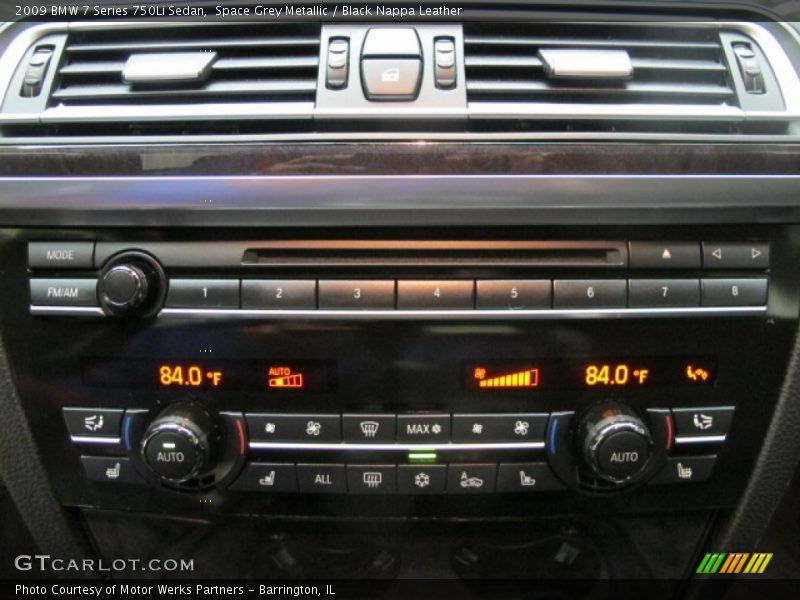 Controls of 2009 7 Series 750Li Sedan