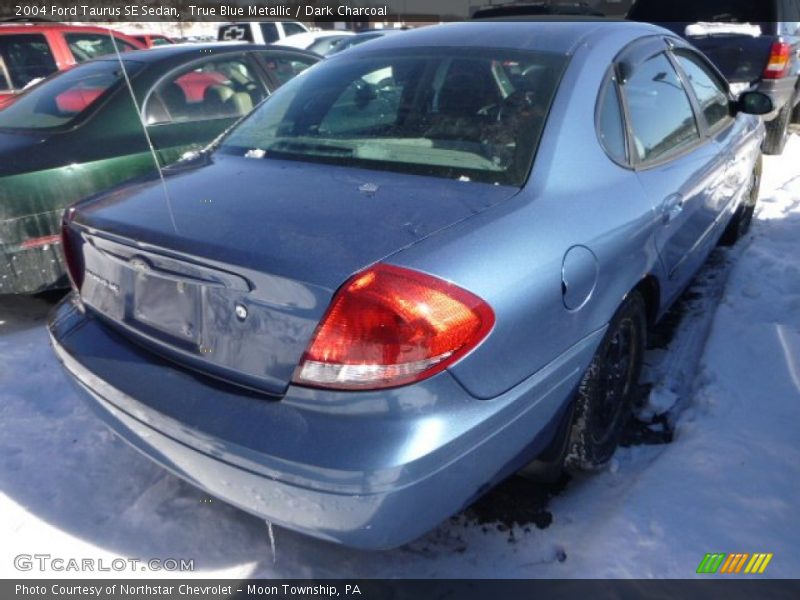True Blue Metallic / Dark Charcoal 2004 Ford Taurus SE Sedan