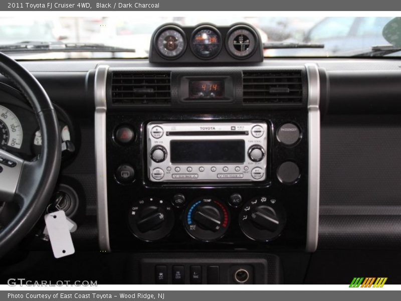 Black / Dark Charcoal 2011 Toyota FJ Cruiser 4WD