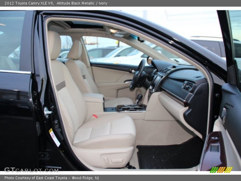 Attitude Black Metallic / Ivory 2012 Toyota Camry XLE V6