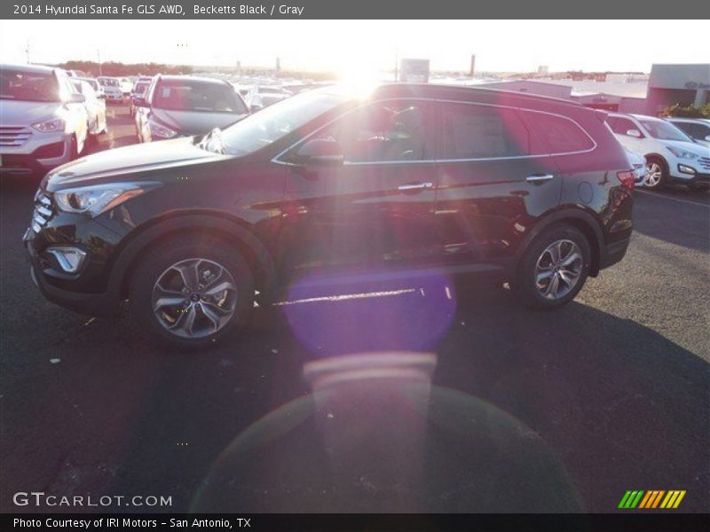 Becketts Black / Gray 2014 Hyundai Santa Fe GLS AWD