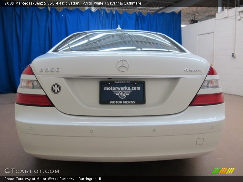 Arctic White / Savanna/Cashmere 2009 Mercedes-Benz S 550 4Matic Sedan