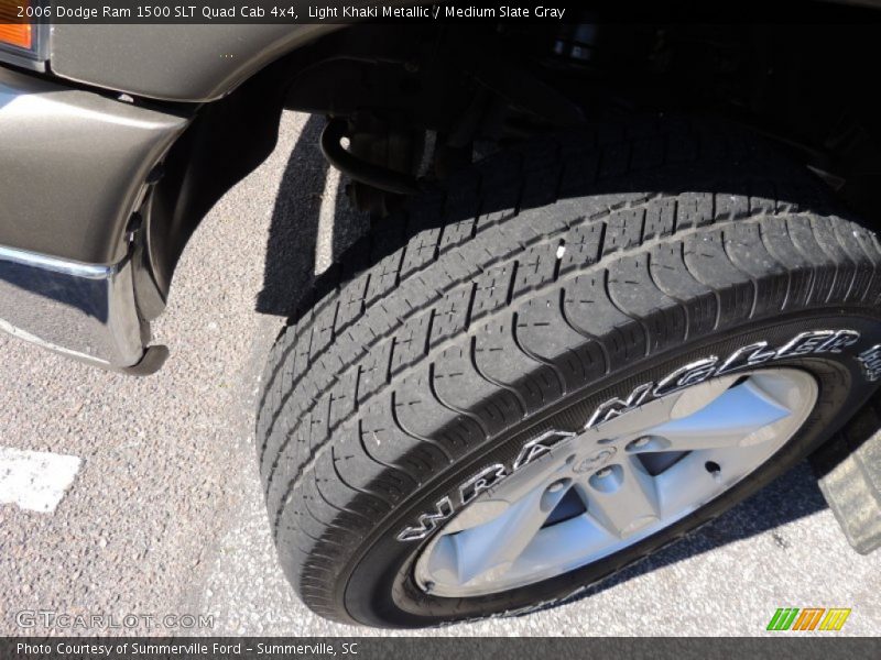 Light Khaki Metallic / Medium Slate Gray 2006 Dodge Ram 1500 SLT Quad Cab 4x4