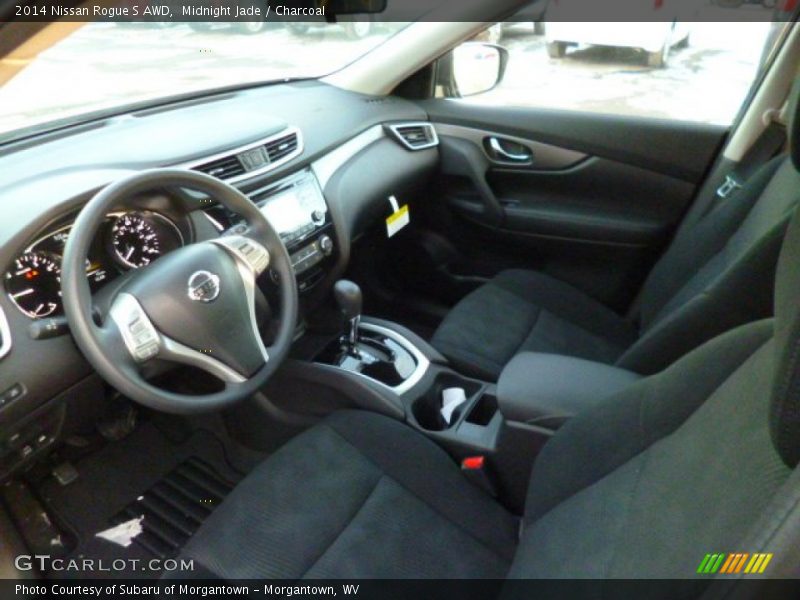  2014 Rogue S AWD Charcoal Interior