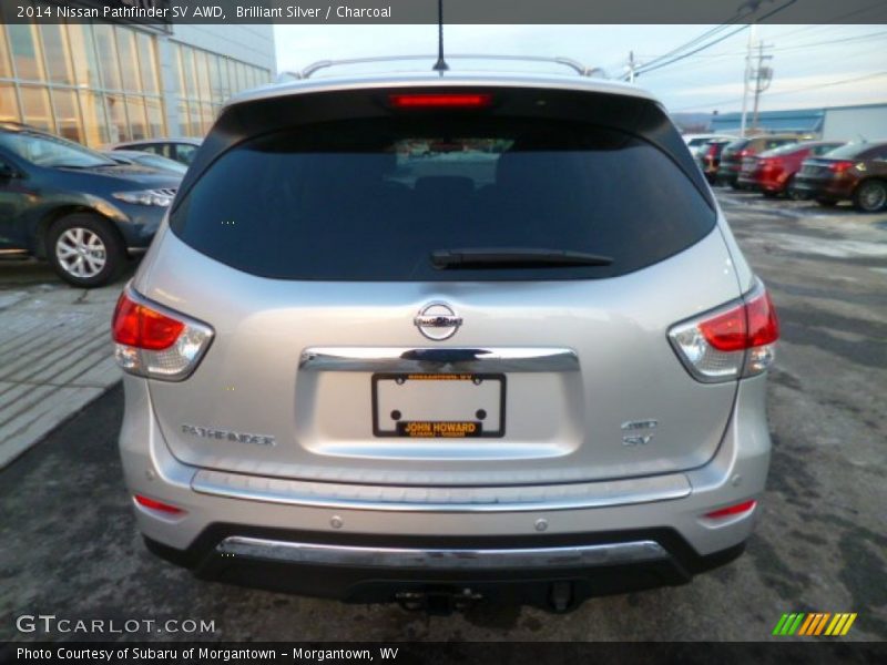 Brilliant Silver / Charcoal 2014 Nissan Pathfinder SV AWD