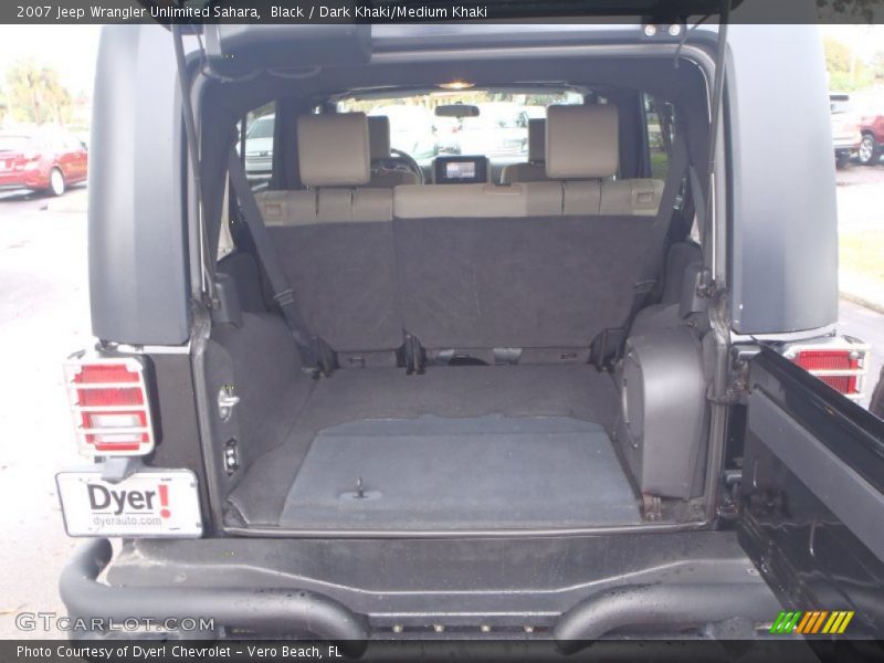 Black / Dark Khaki/Medium Khaki 2007 Jeep Wrangler Unlimited Sahara