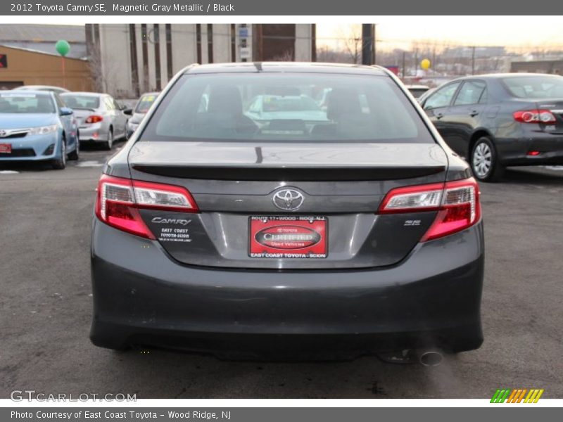 Magnetic Gray Metallic / Black 2012 Toyota Camry SE