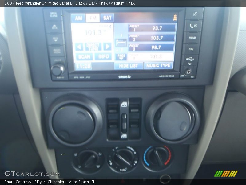 Black / Dark Khaki/Medium Khaki 2007 Jeep Wrangler Unlimited Sahara