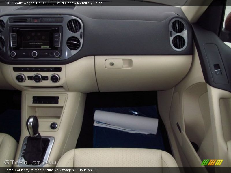Wild Cherry Metallic / Beige 2014 Volkswagen Tiguan SEL