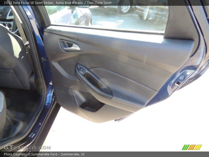 Kona Blue Metallic / Two-Tone Sport 2012 Ford Focus SE Sport Sedan