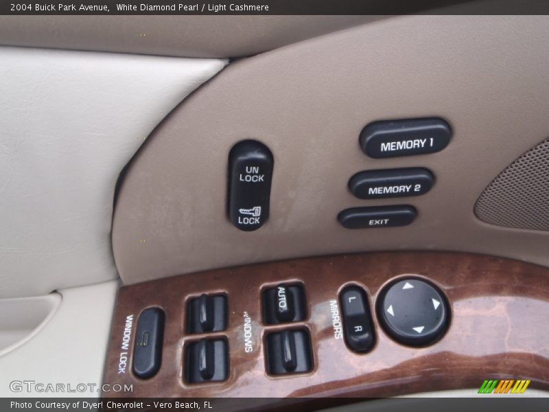 Controls of 2004 Park Avenue 